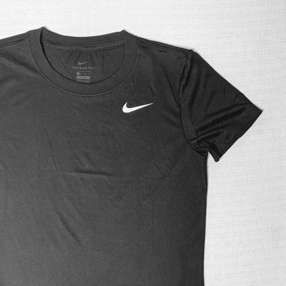Nike Dri Fit shirt (D7)